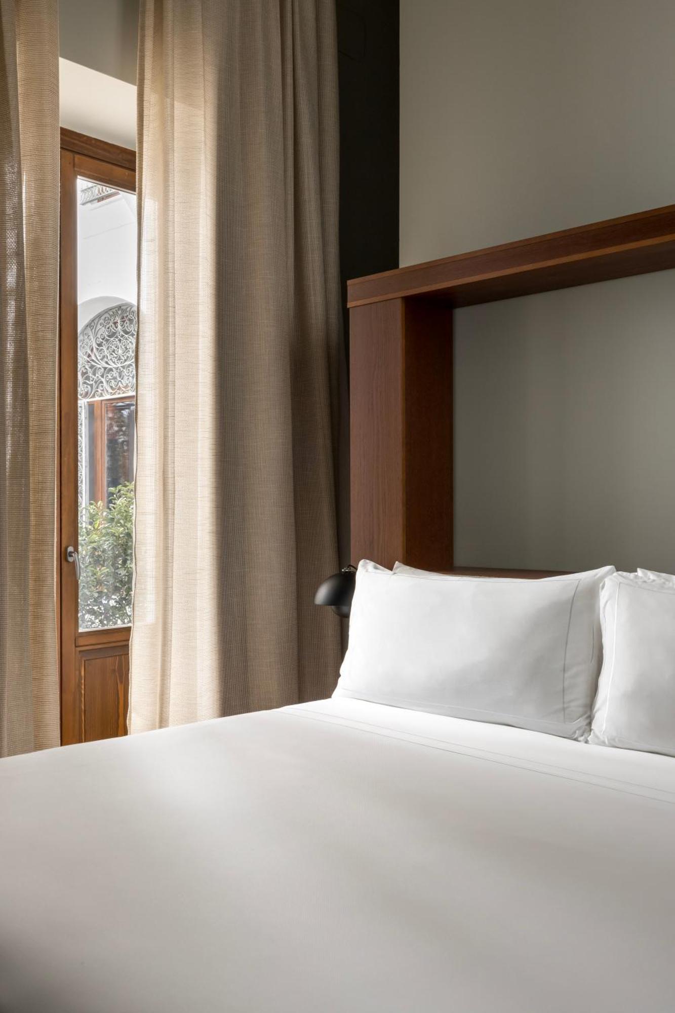Mercer Residences Sevilla エクステリア 写真