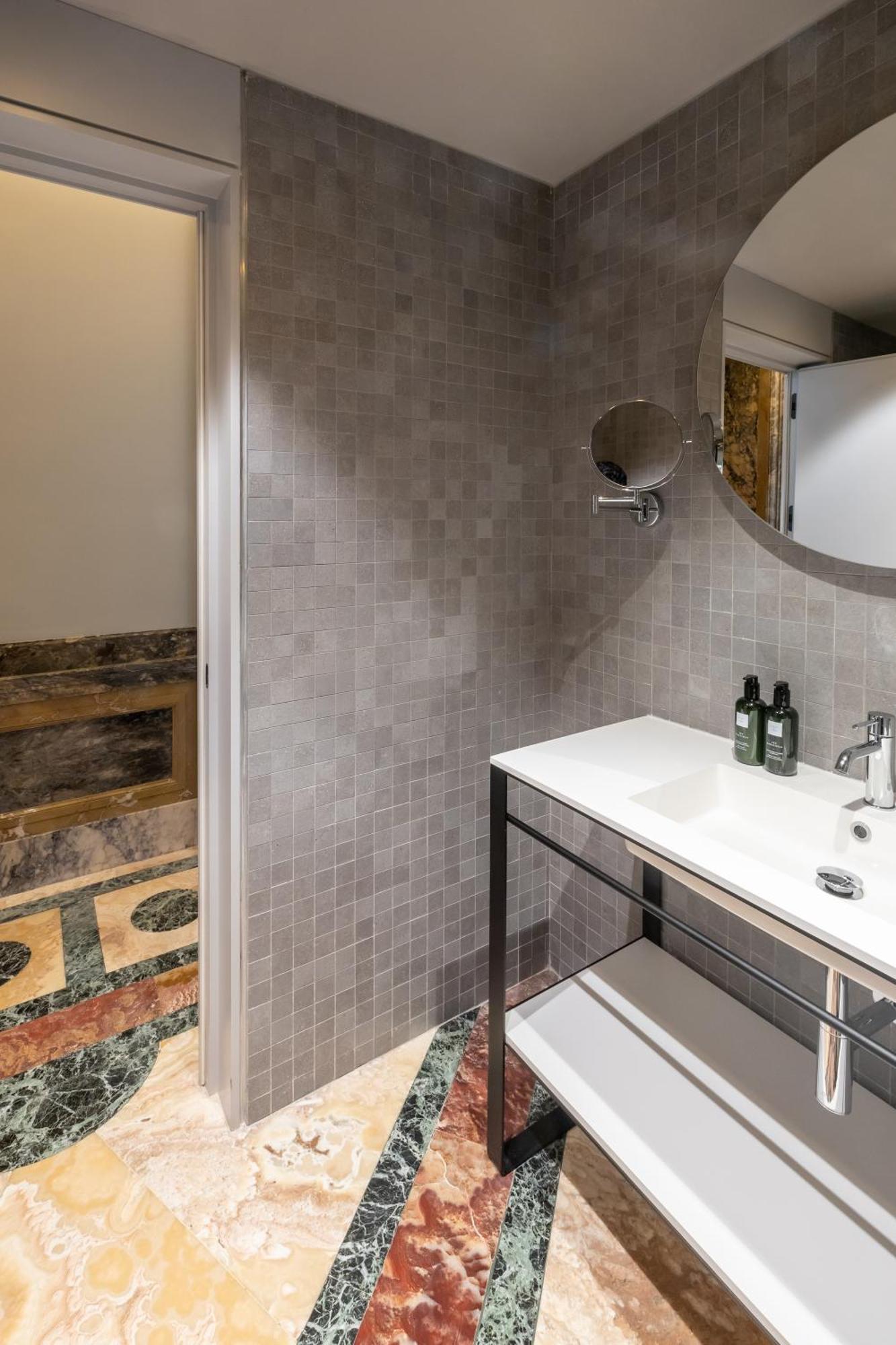 Mercer Residences Sevilla エクステリア 写真